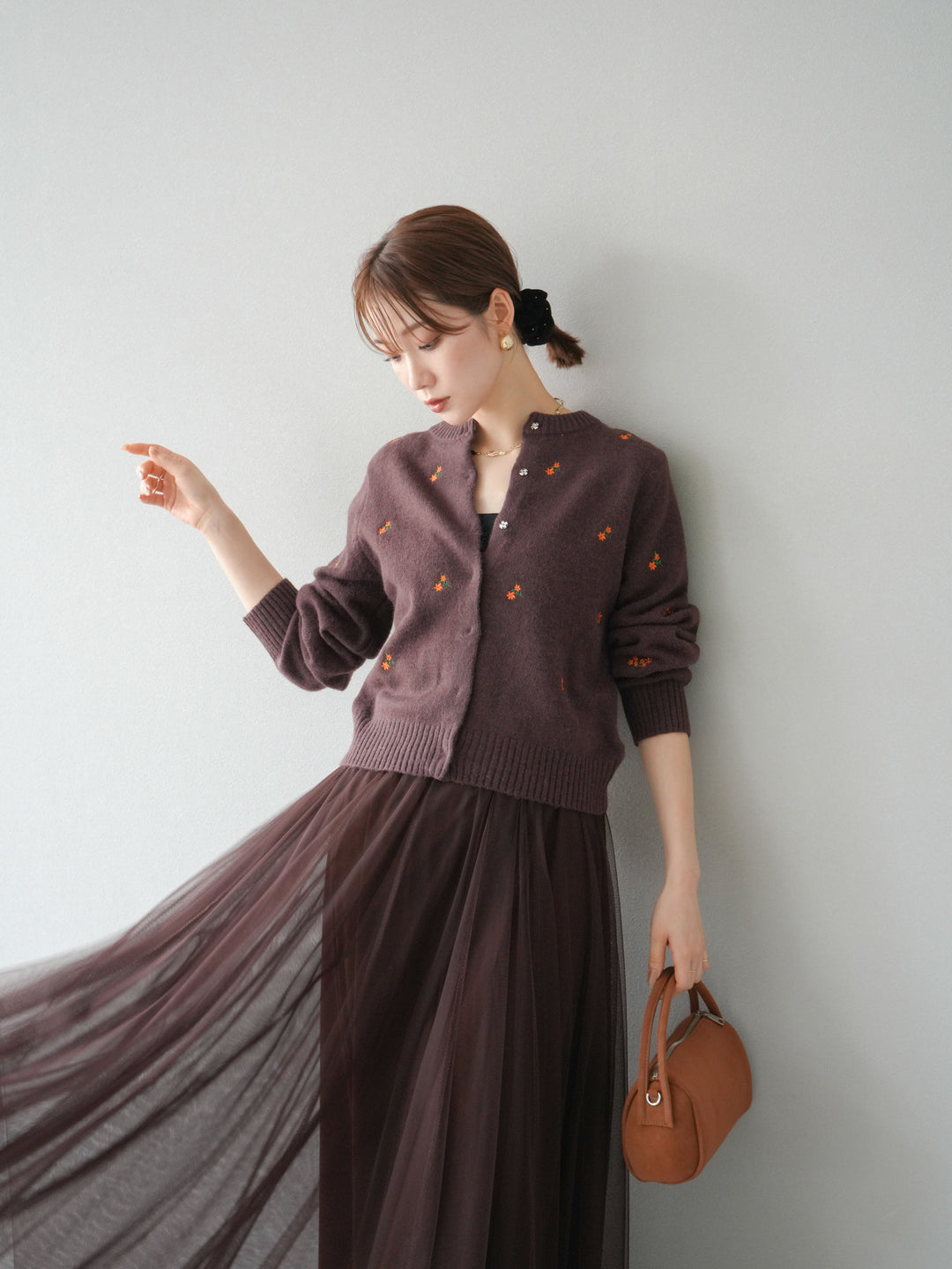 [SET]フラワー刺繍ニットカーディガン+チュールボリュームスカート(2set)