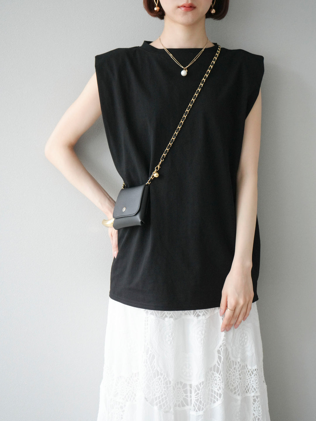 [予約]ショルダータックフレンチスリーブプルオーバー/ブラック