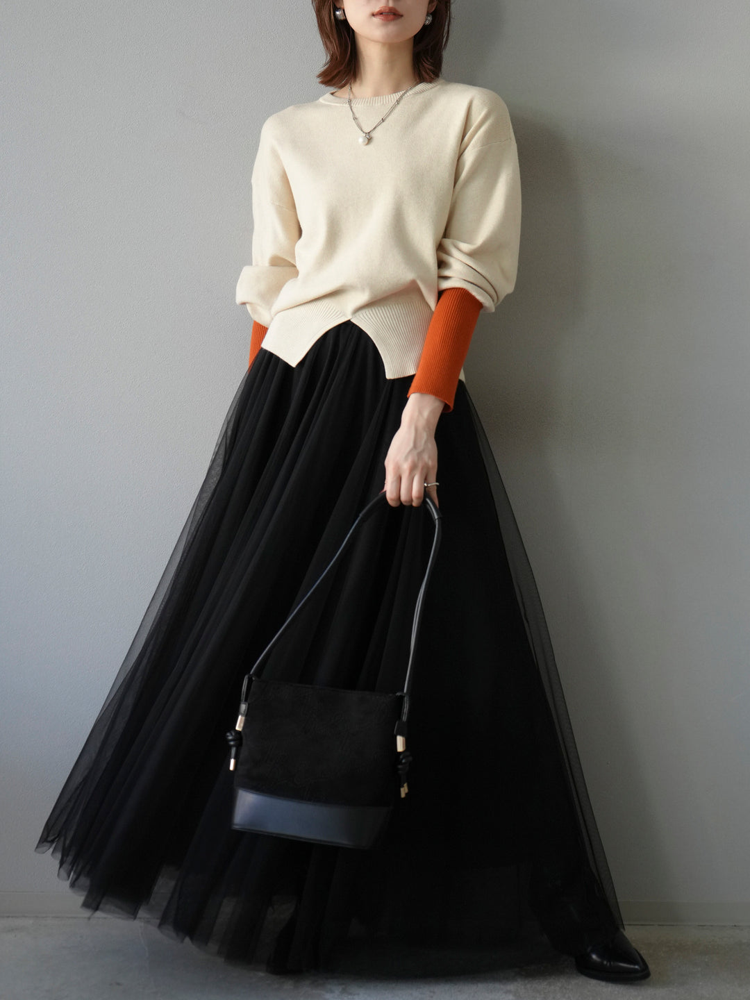 [予約]袖配色フロントスリットニットプルオーバー /アイボリー