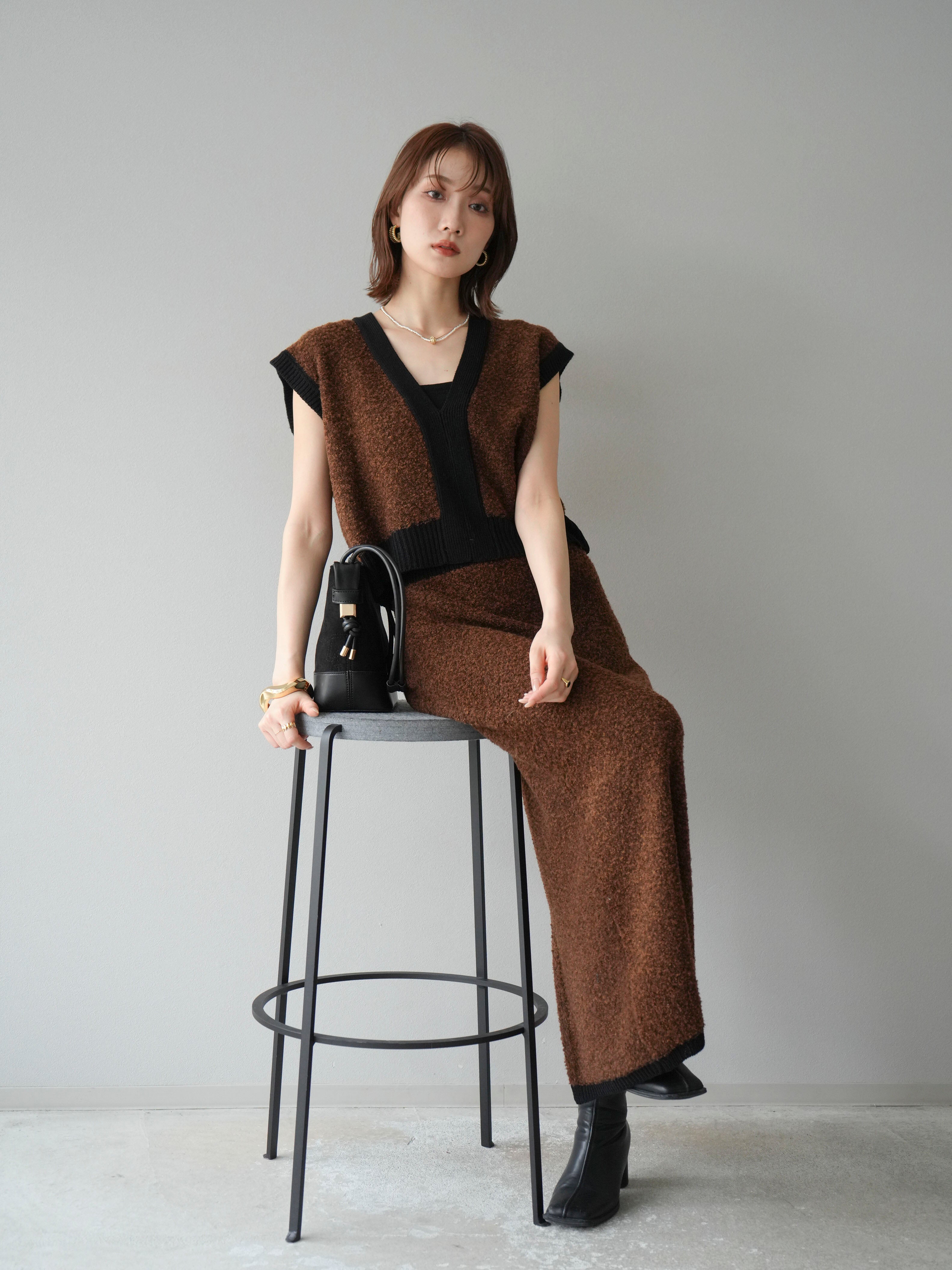 上下セット ブークレバイカラーニットベスト＋タイトニット