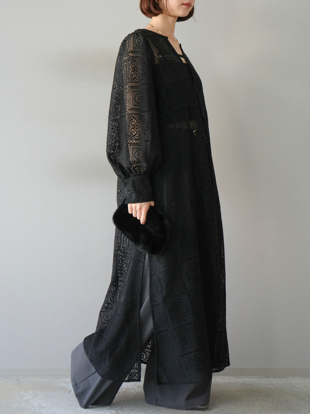 【預購】皮帶環設計寬褲/灰色