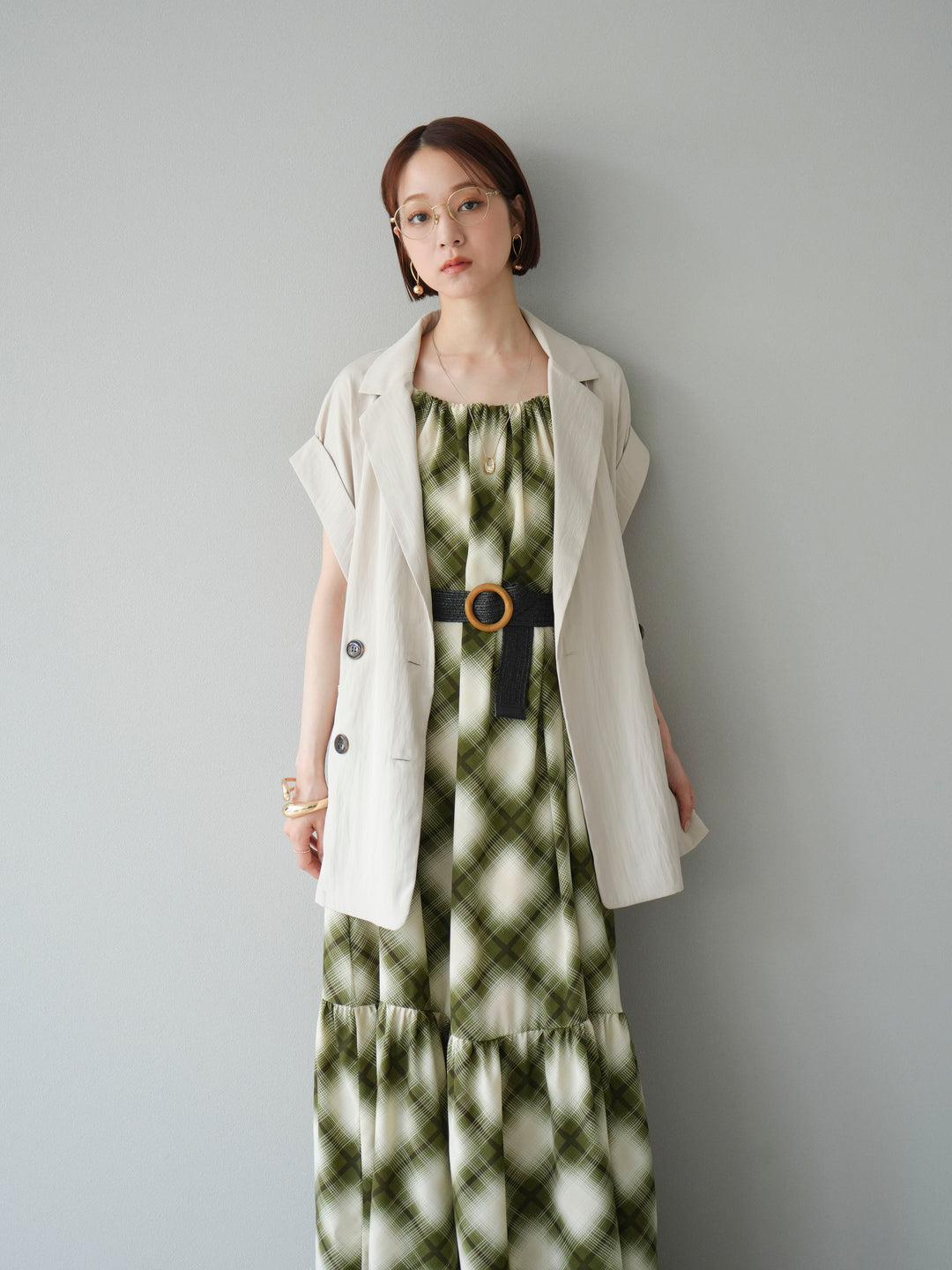 [SET]ベルト付チェックノースリーブワンピース+リネンライクノースリーブダブルジレ(2set)