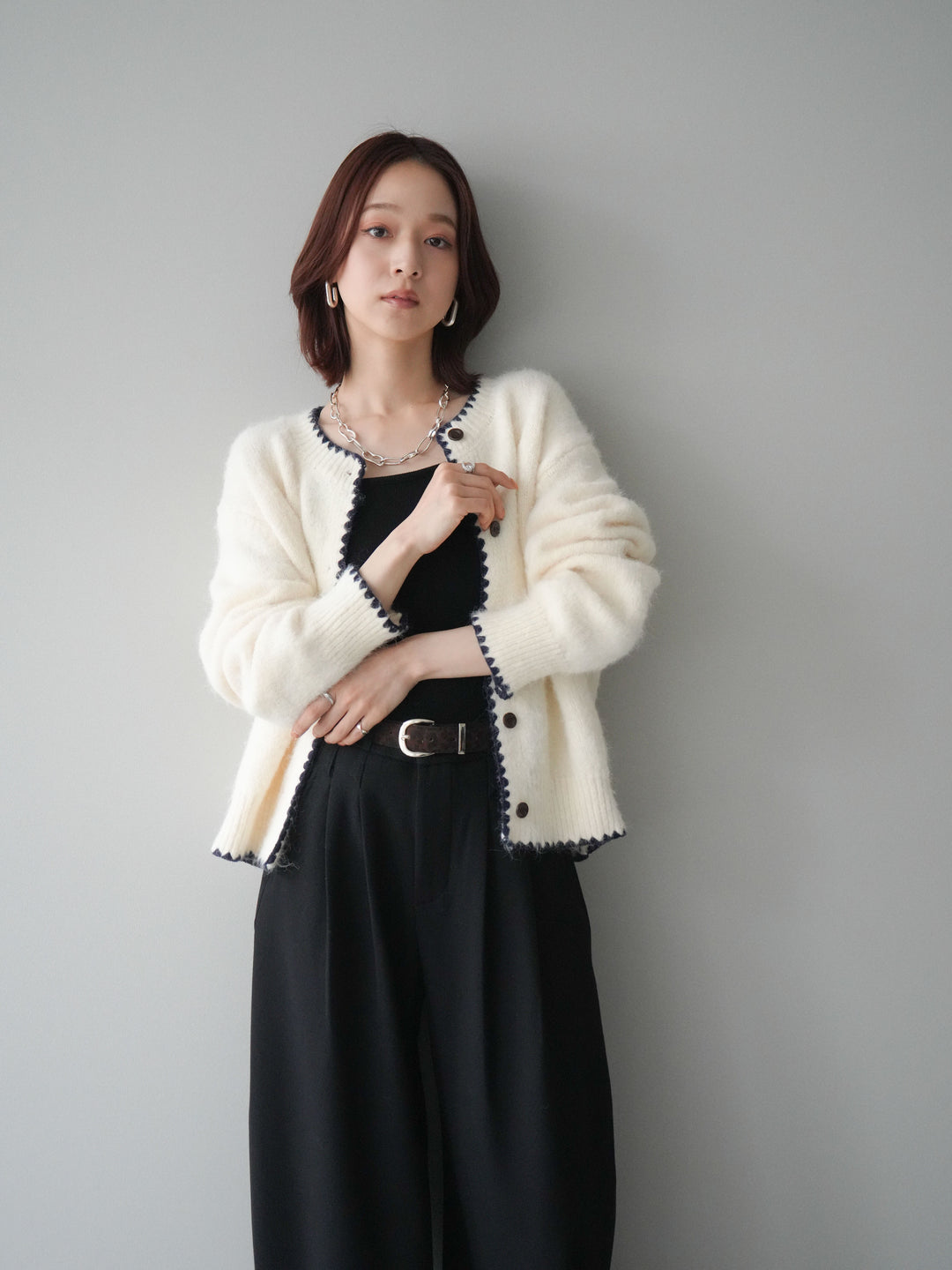 [SET]三角ステッチニットカーディガン+アニマル柄ベルト付きウールタッチワイドパンツ(2set)