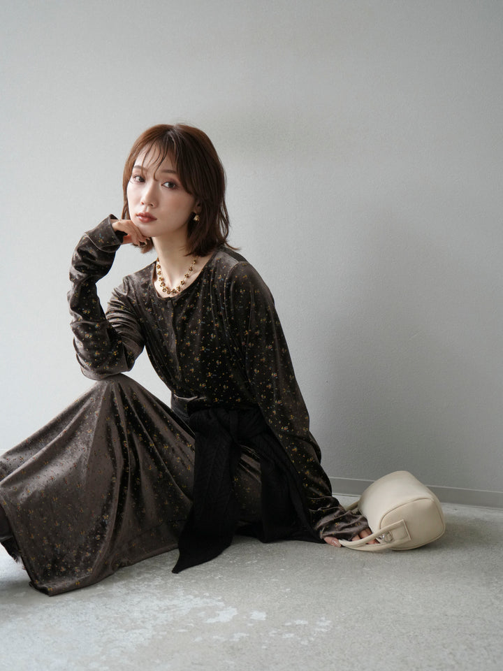 [SET]ベロアフラワープリントカーディガン+ベロアフラワープリントIラインスカート(2set)