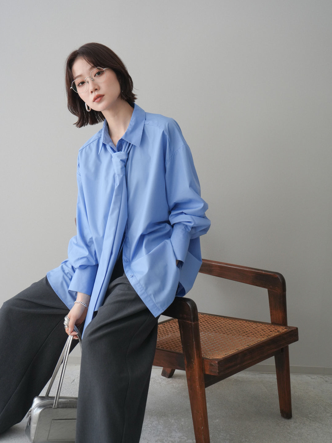 [SET]ボウタイ付オーバーシャツ+選べるアクセセット(2set)