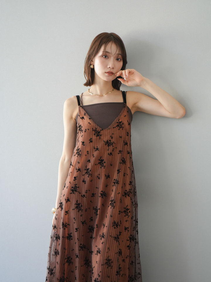 [SET]フロッキーチュールレイヤードベロアキャミワンピース+カップ付きバッククロスキャミソール(2set)