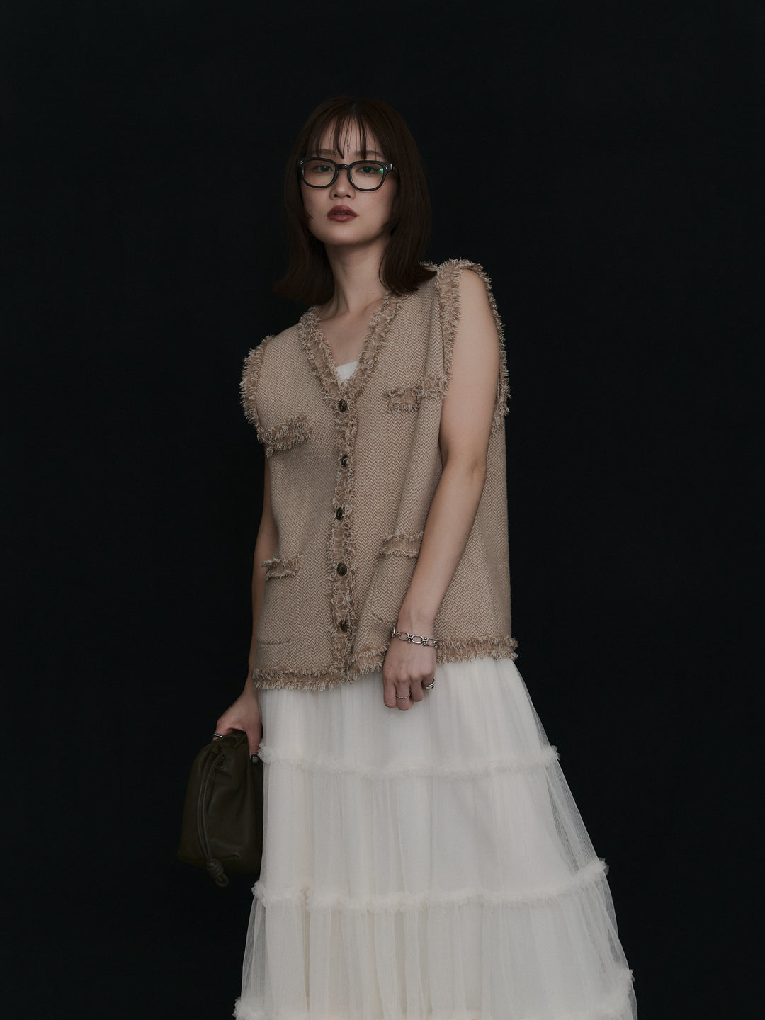 [予約]アンティークボタンツイードフリンジニットベスト/ベージュ