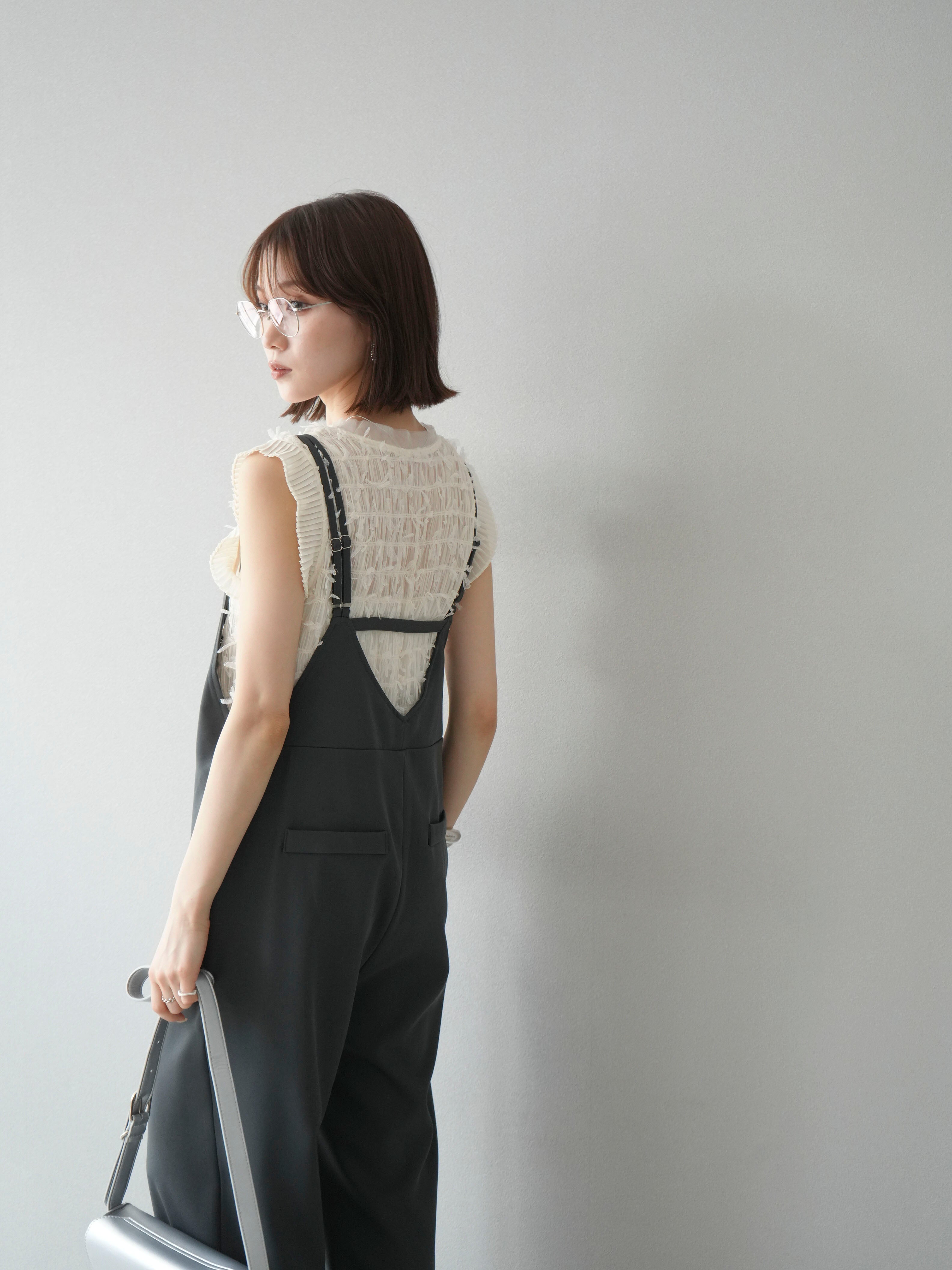 予約]バックデザインダブルストラップオールインワン/チャコール – Lumier