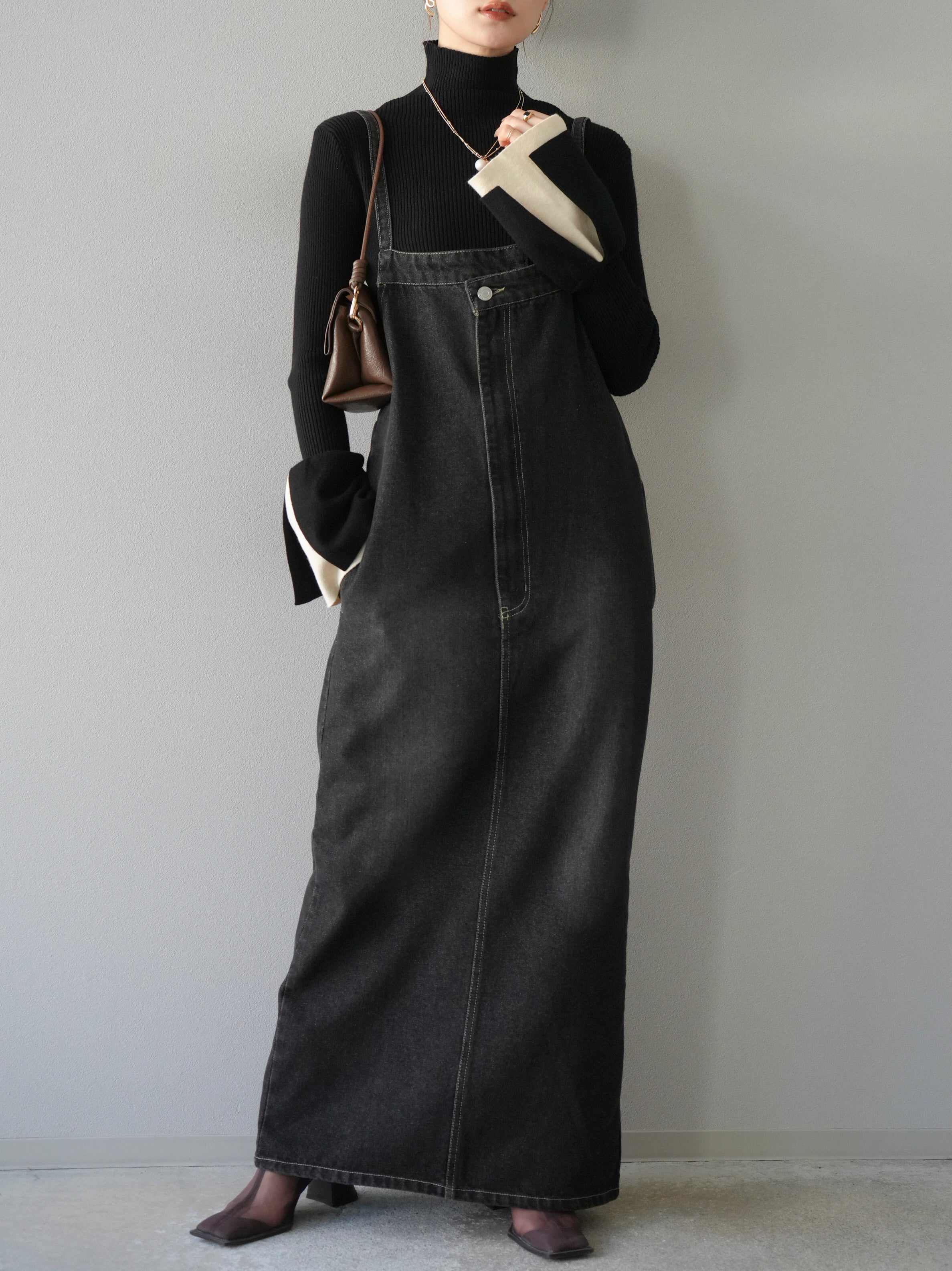 ユキ★ESSENTIAL レイヤードデザインリブトップス ブラック 予約]レイヤードフレアスリーブハイネックニットトップス