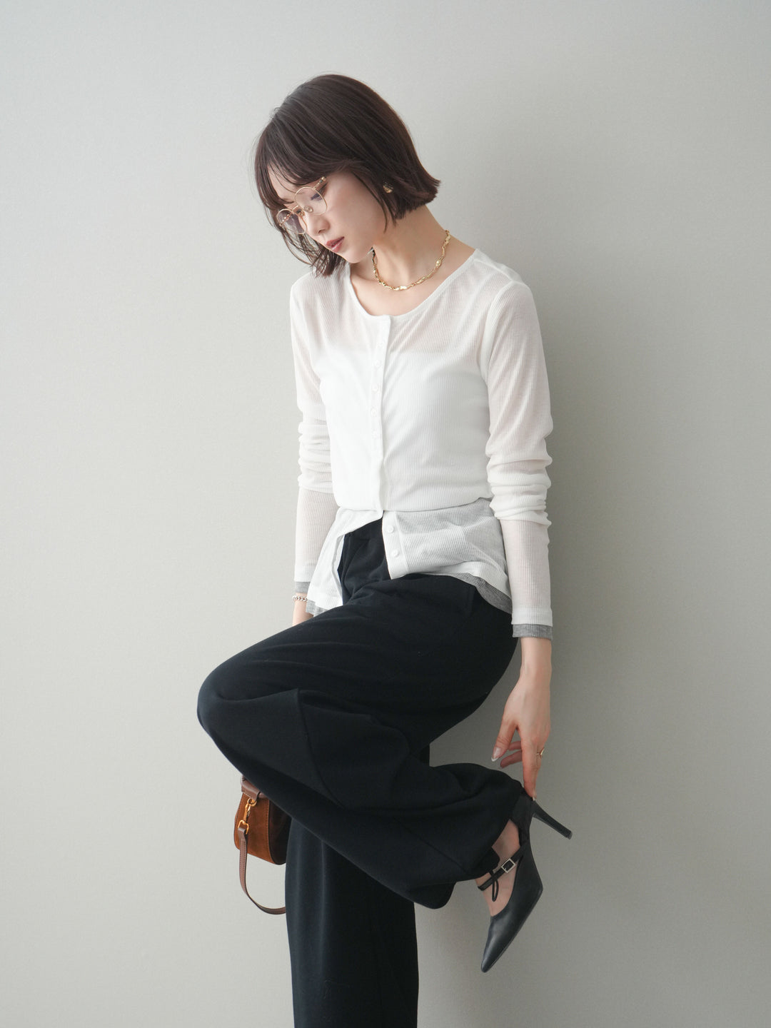 [予約]シアーリブバイカラーカーディガン/white