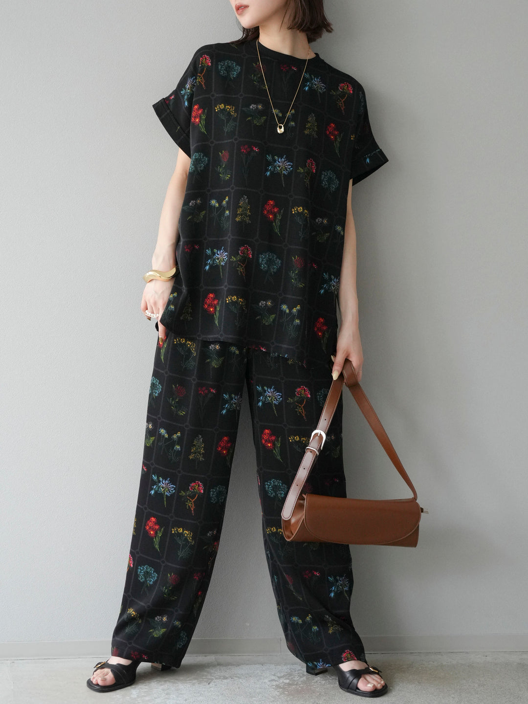 [予約]パッチワークフラワープリントイージーパンツ/ブラック