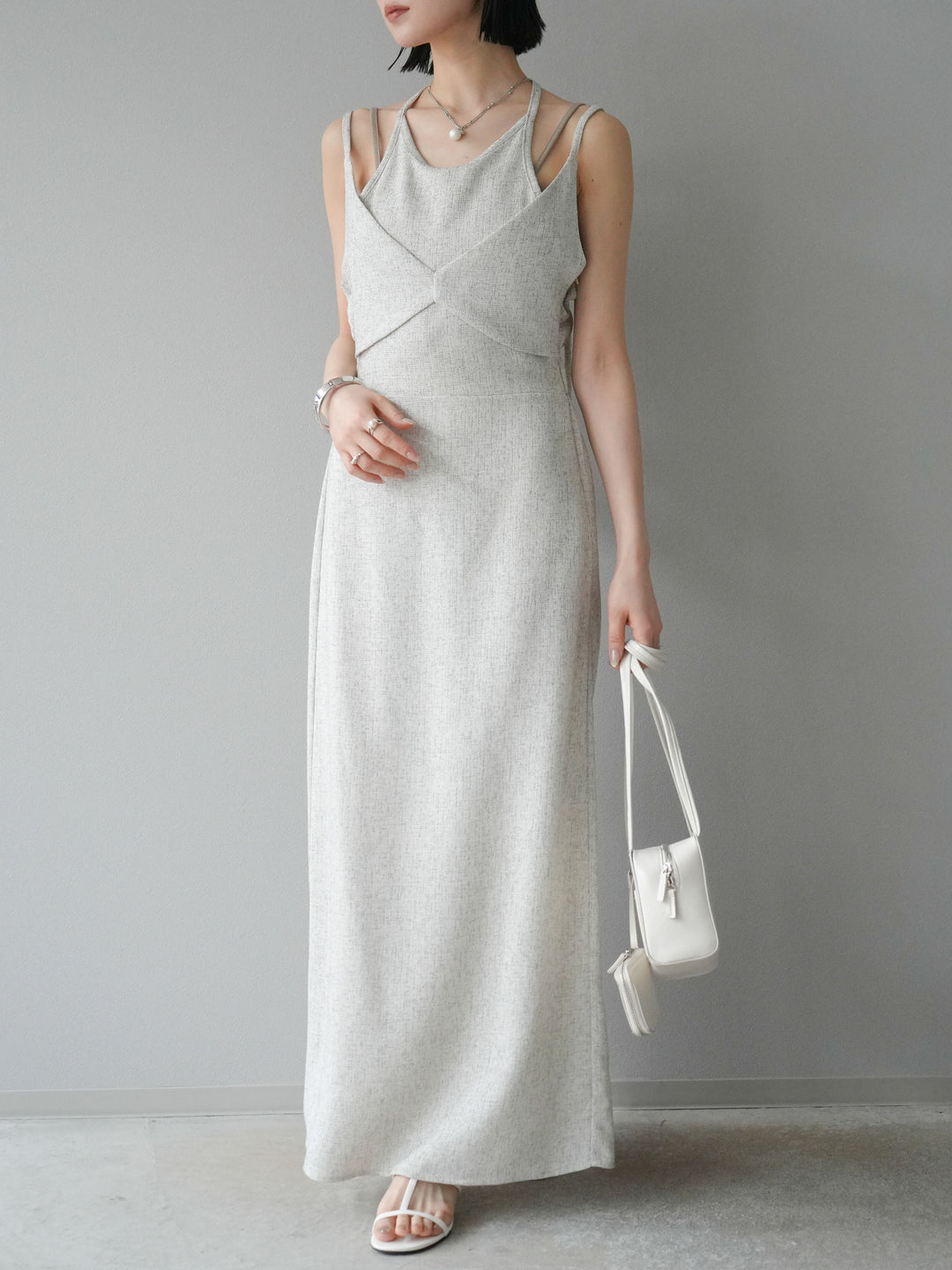 [預購] 夏季粗花呢層疊吊帶洋裝/象牙白