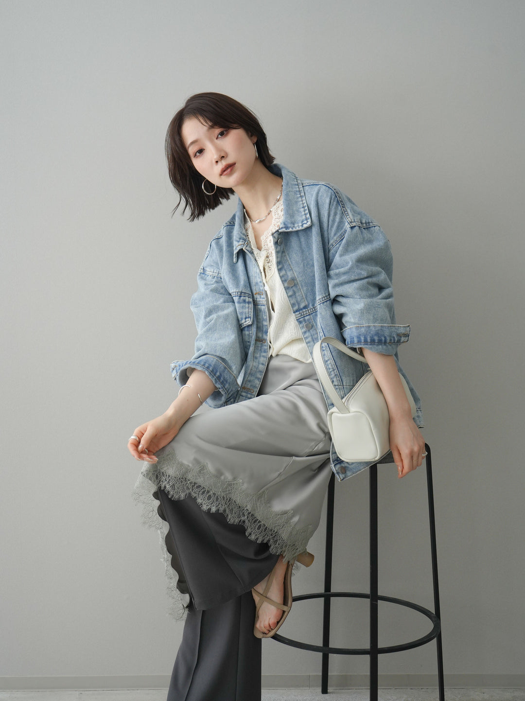 [SET]デザインBIGポケットオーバーデニムジャケット+レースネックジャガードニットカーディガン(2set)