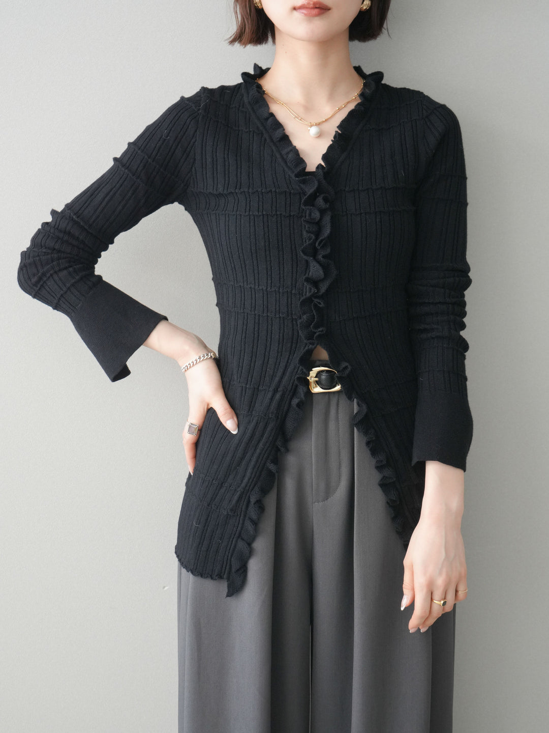 [予約]フロントフリルリブニットカーディガン/black