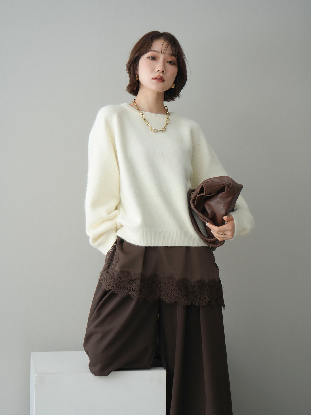 [予約]クルーネックモチモチニットプルオーバー/white