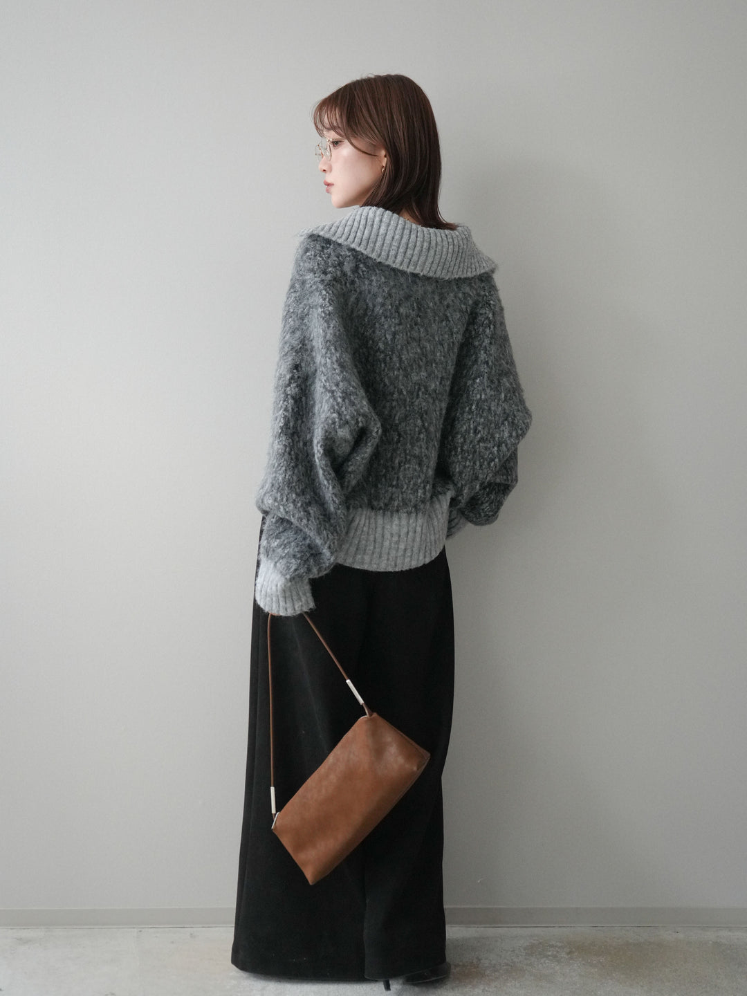 [SET]リブ切替メランジニットカーディガン+モチーフベルト付スエードタックワイドパンツ(2set)