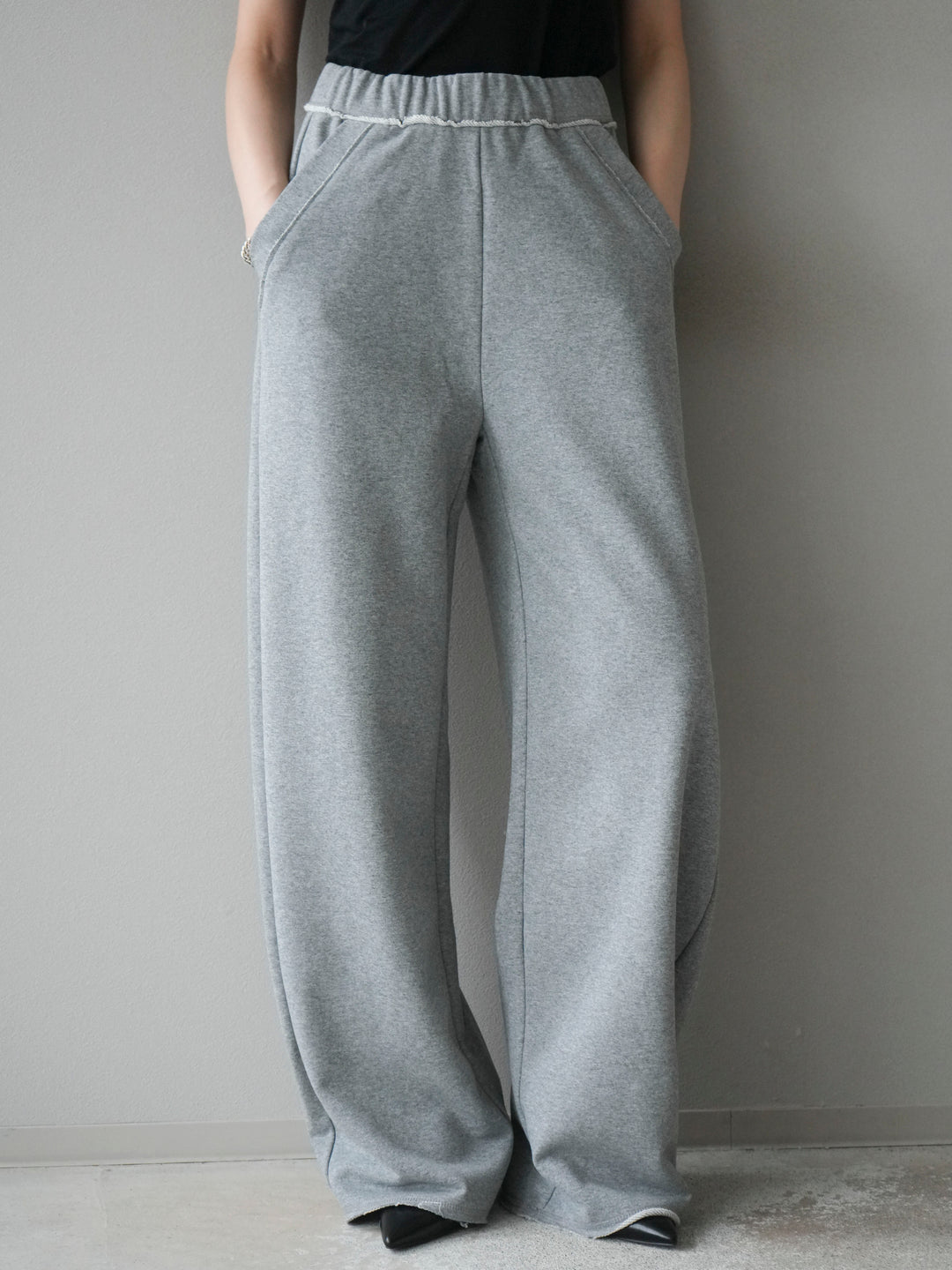 [予約]アウトシームカットオフスエットパンツ/lightgray