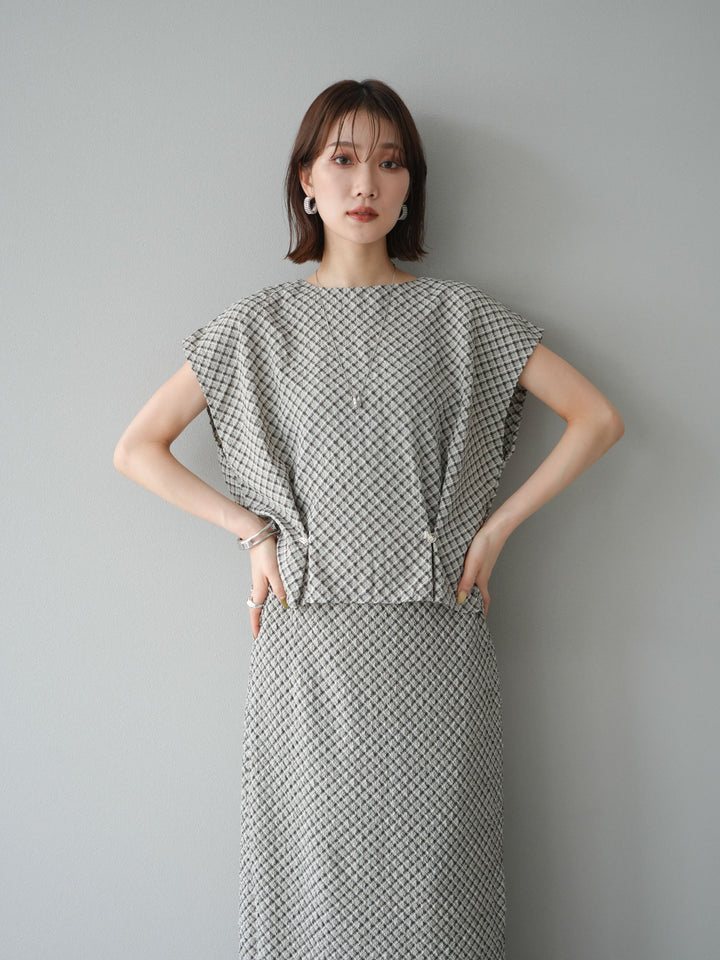 [予約]チェック柄タックデザインフレンチスリーブトップス/ブラウン