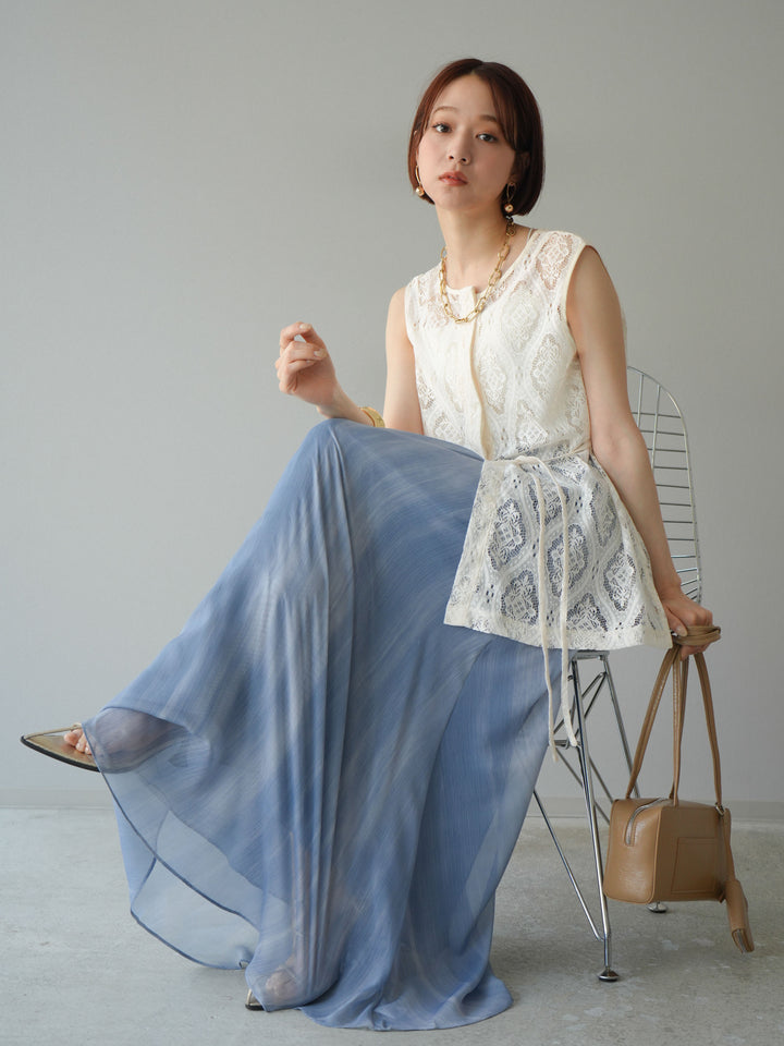 [SET] 緞面滾邊蕾絲無袖上衣 + nuance 透視喇叭裙 (2 套)