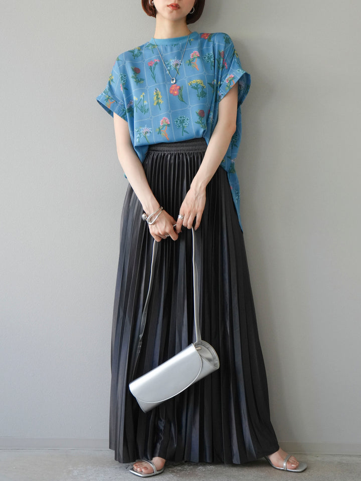 [予約]パッチワークフラワープリントプルオーバー/ブルー