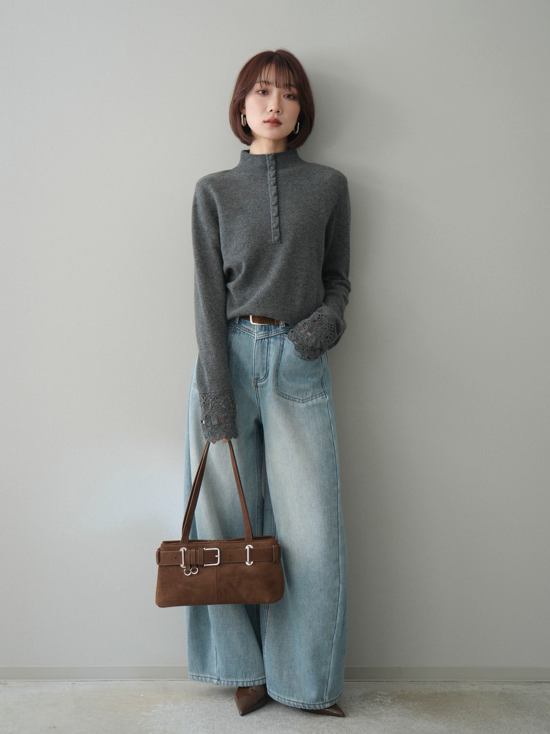 [予約]袖スカラップレースフロントボタンウールニットトップス/gray