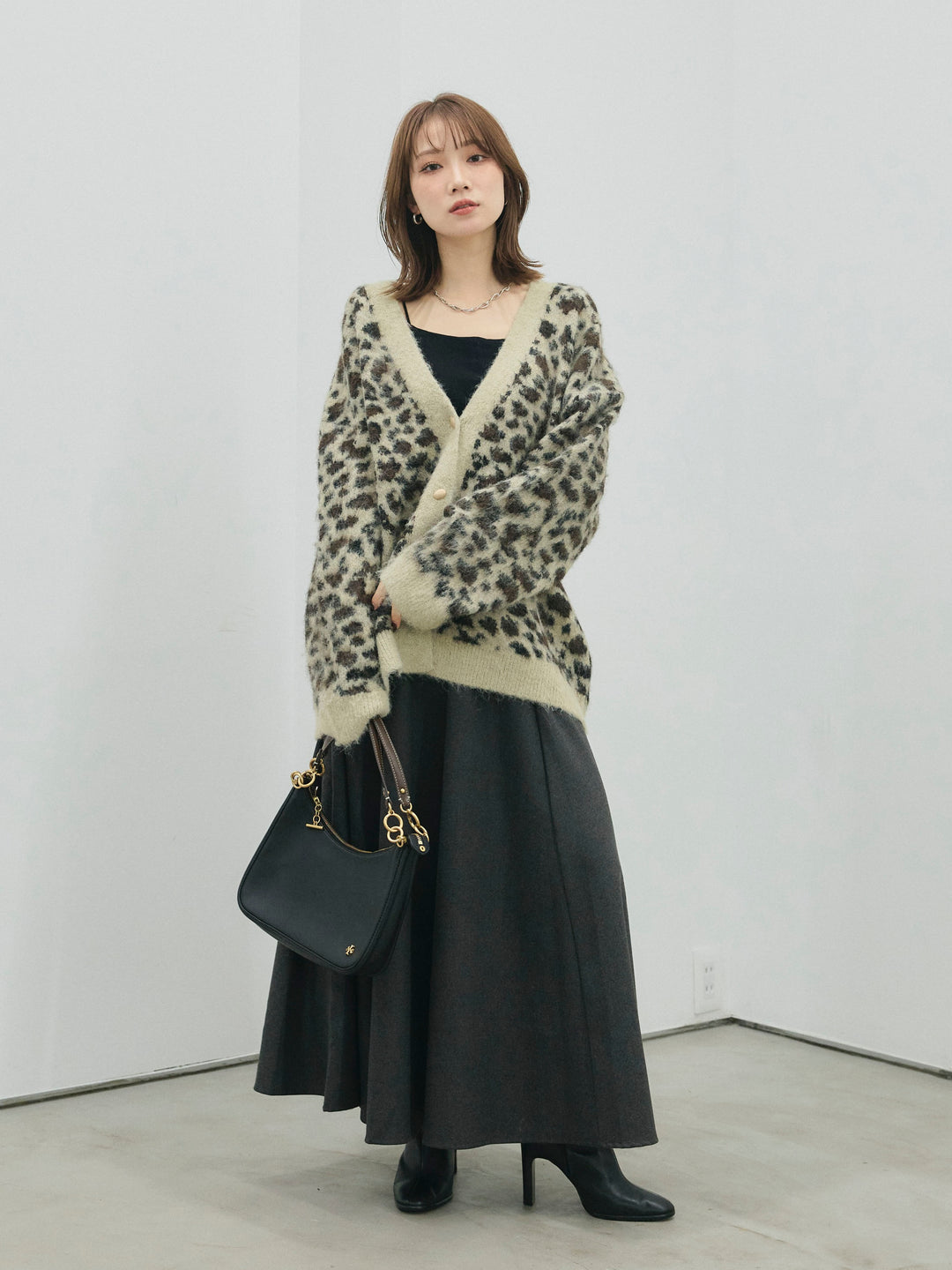 【Allure】[SET]レオパードシャギーニットカーディガン+ウールタッチフレアスカート(2set)