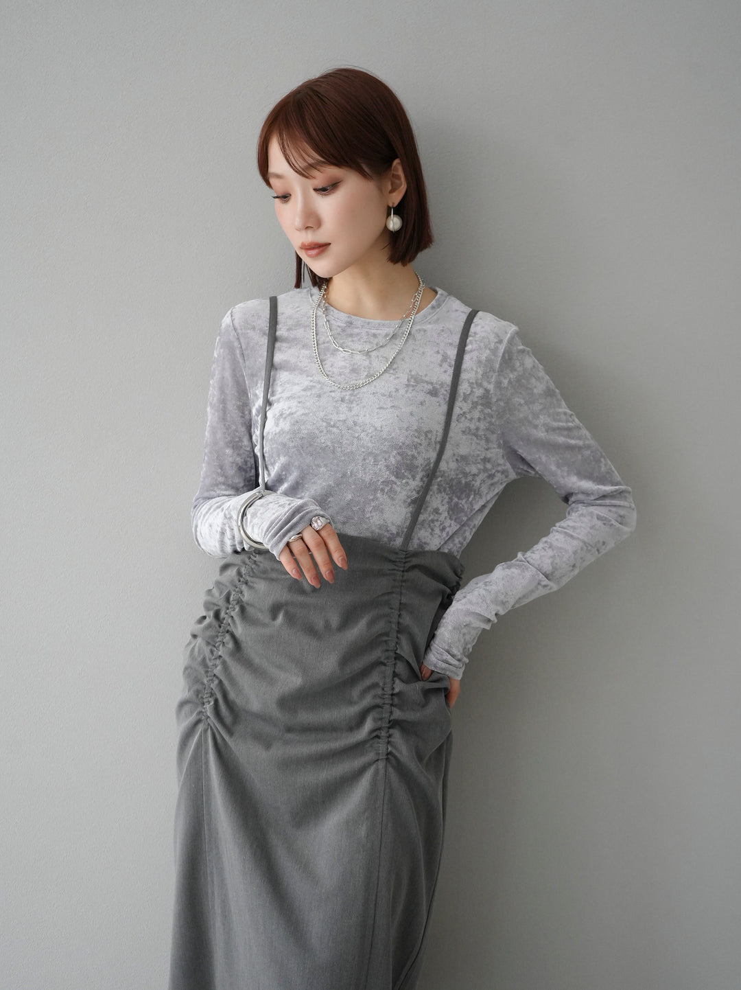 【預購】褶皺吊帶裙/炭灰