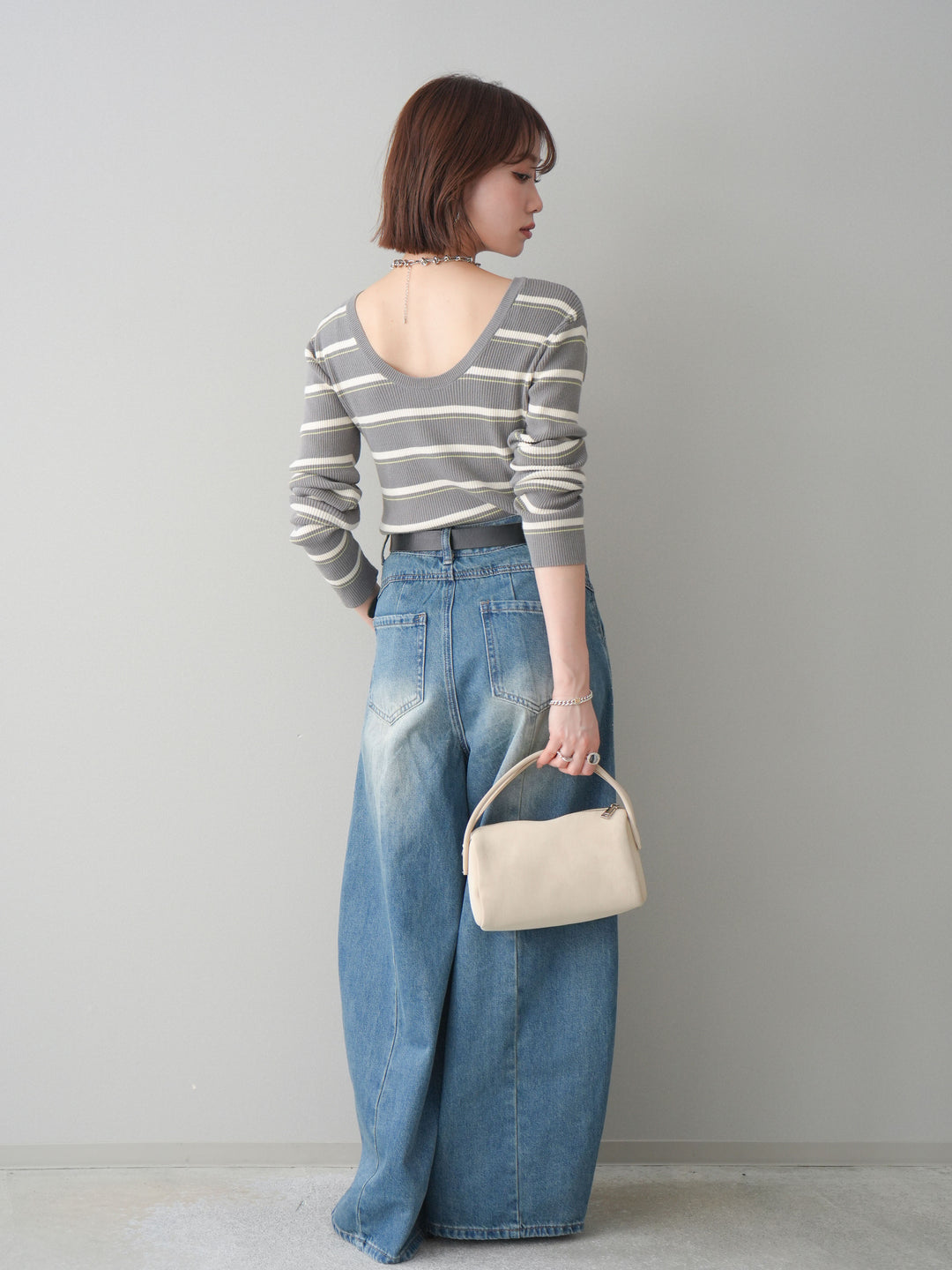 [予約]フロントビジューカーブデニムパンツ/blue