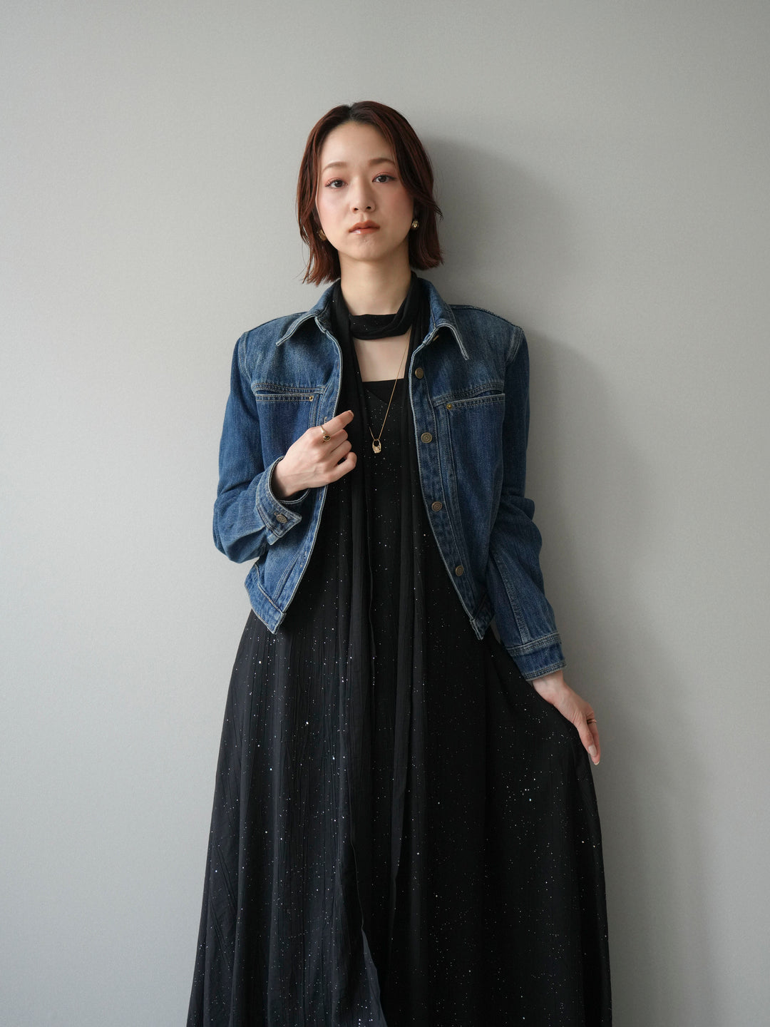 [予約]ラメツイストストラップVバックドレス/black