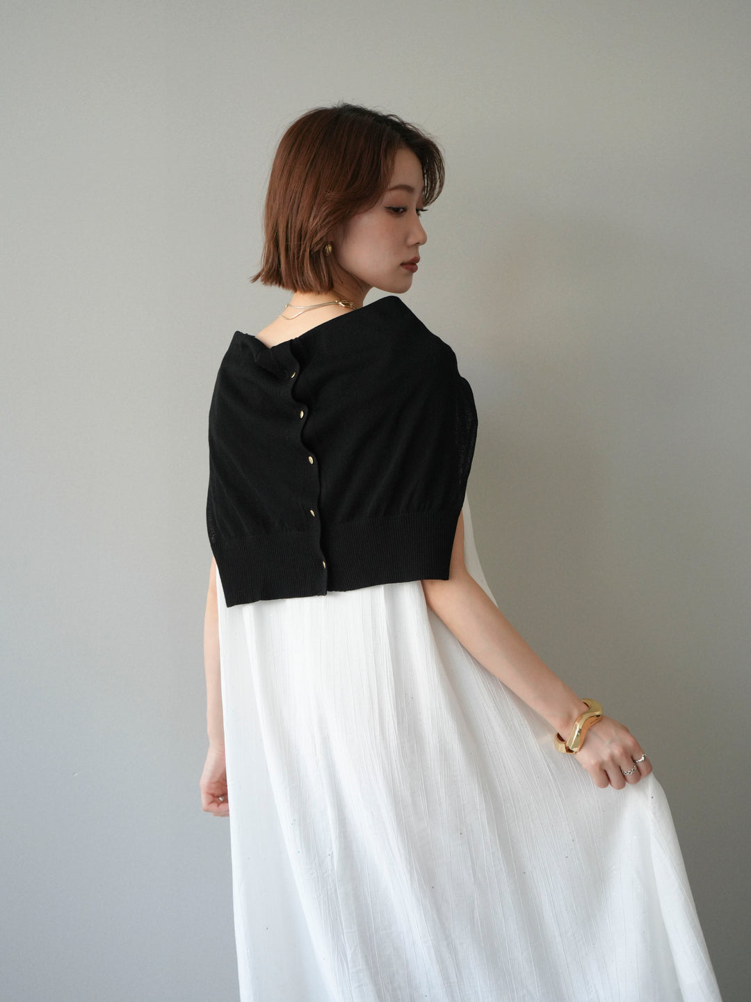 [予約]ラメツイストストラップVバックドレス/white