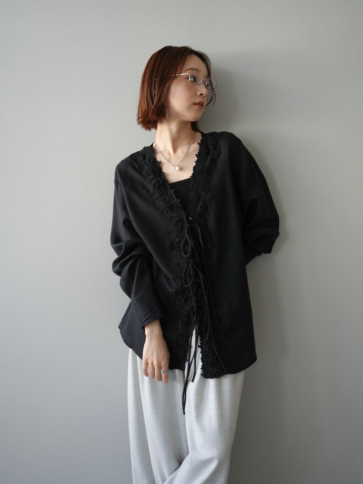 [予約]レースフロントリボンブラウス/black