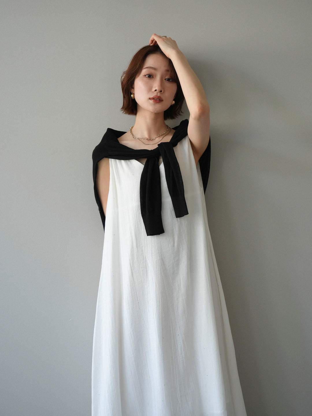 [予約]ラメツイストストラップVバックドレス/white