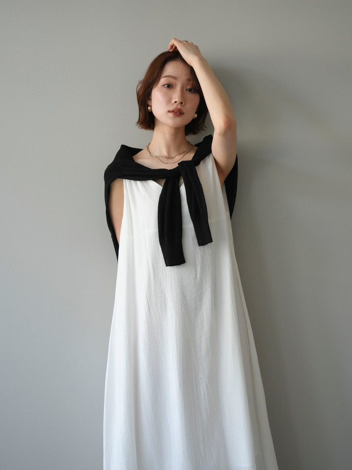 [予約]ラメツイストストラップVバックドレス/white