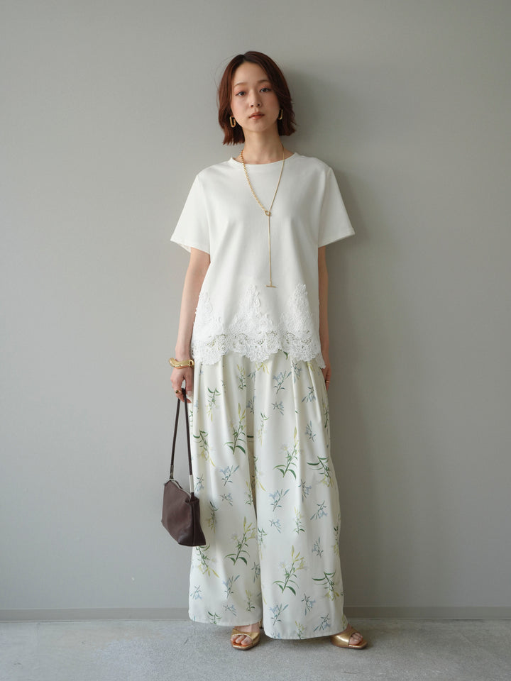 【套裝】蕾絲拼接方領T卹+印花束腰褲（兩件組）