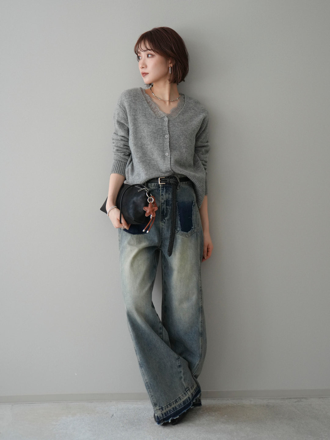 [SET]レースネックニットカーディガン+染めデザインポケットデニムパンツ(2set)