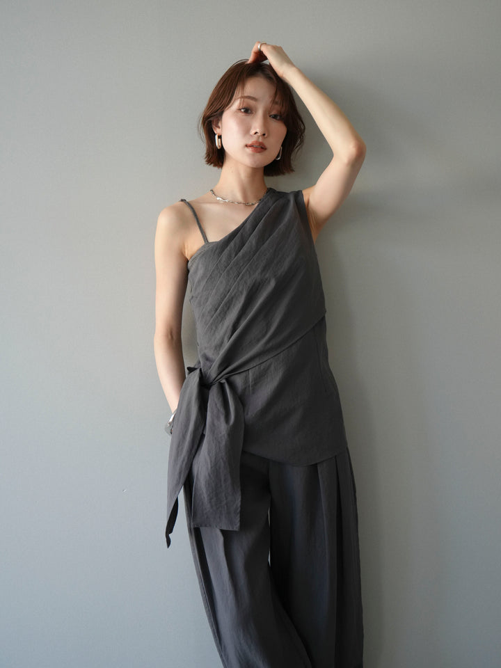 [予約]ワンショルダーラップトップス/gray