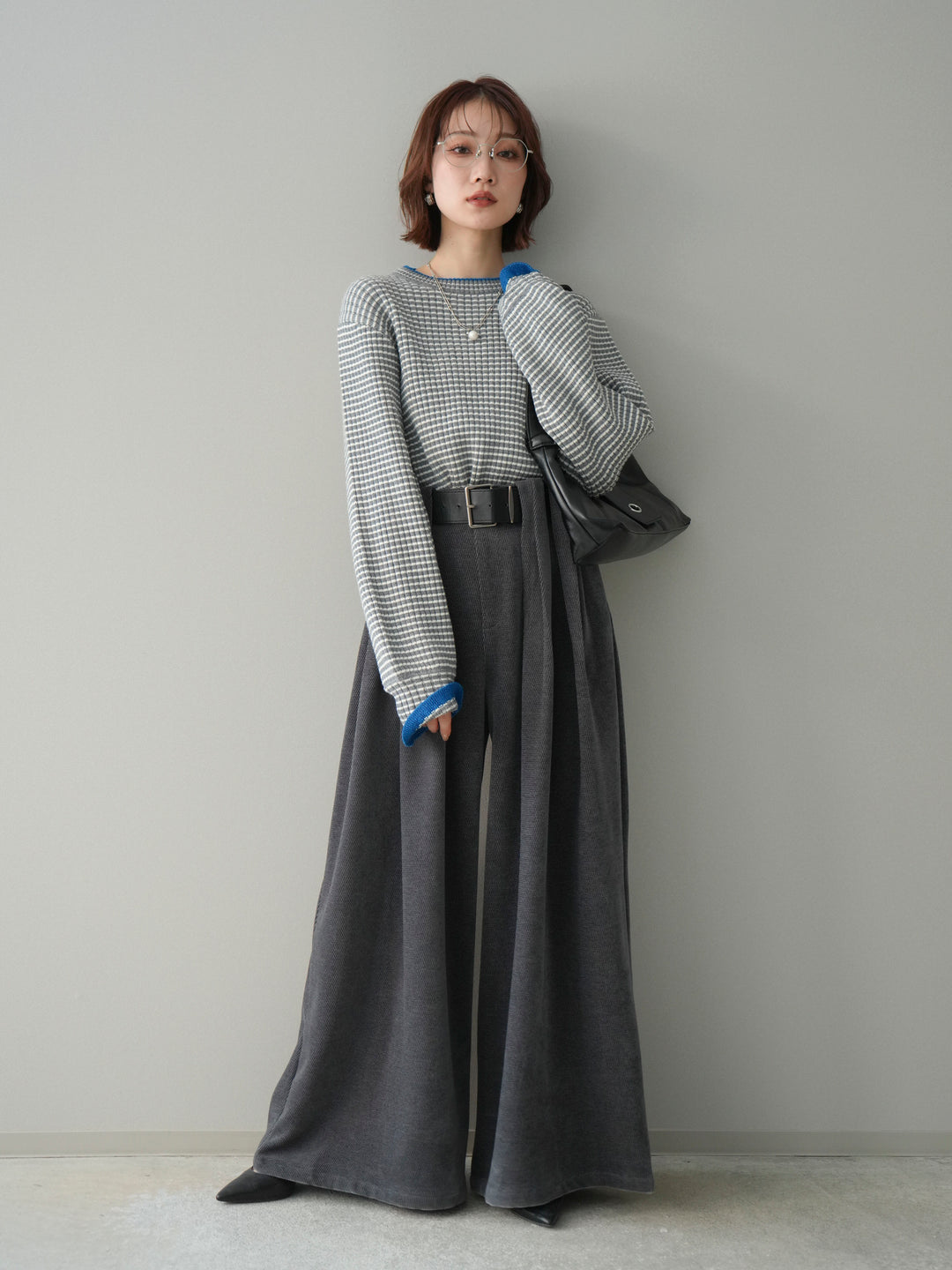 [予約]ラメ異素材ボーダーリブニットプルオーバー/charcoal×blue