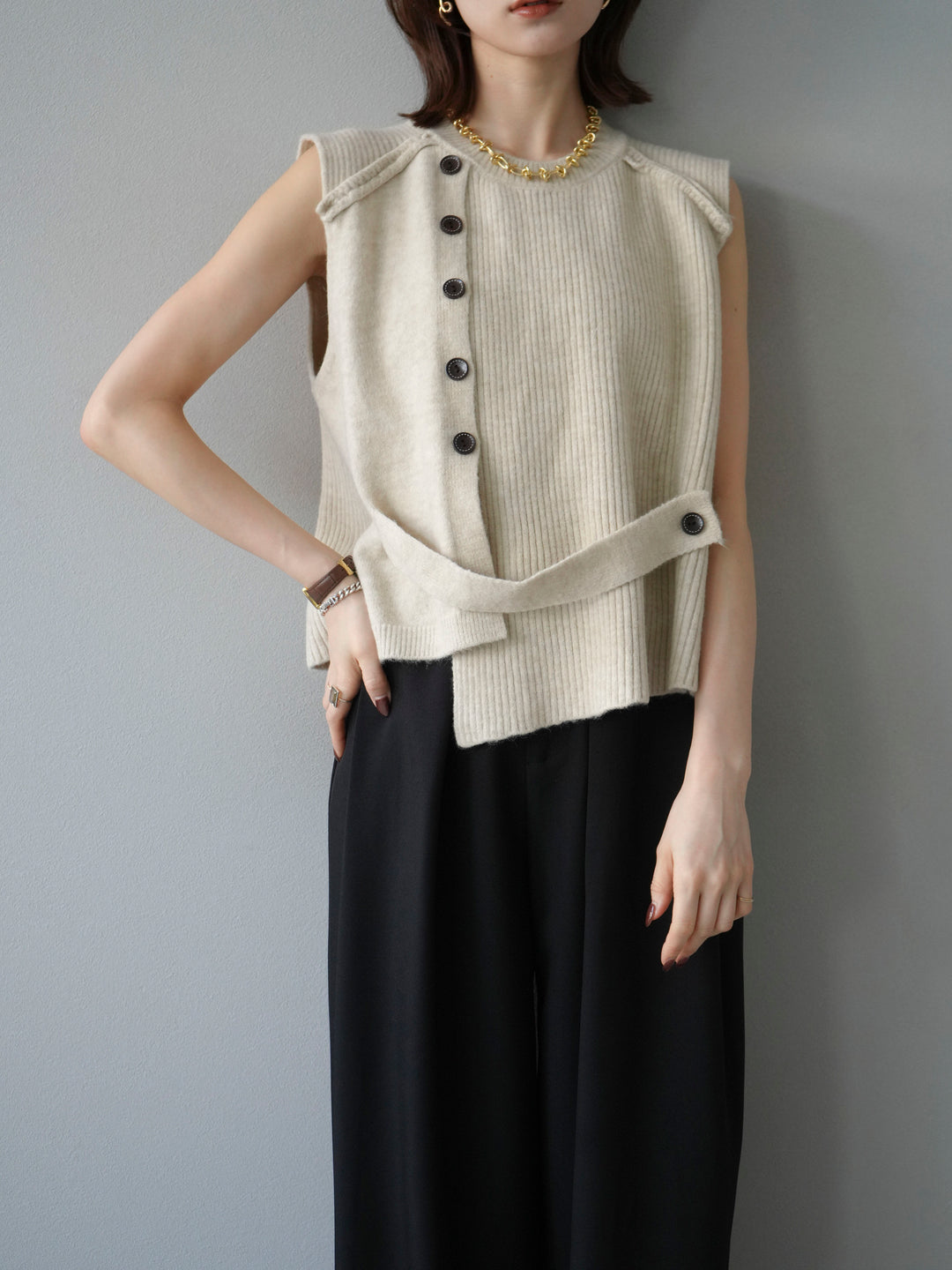 [4]レイヤードボタンニットベスト/オフホワイト