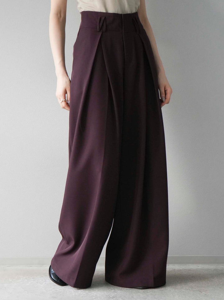 【預訂】皮帶設計收腰寬褲/波爾多紅