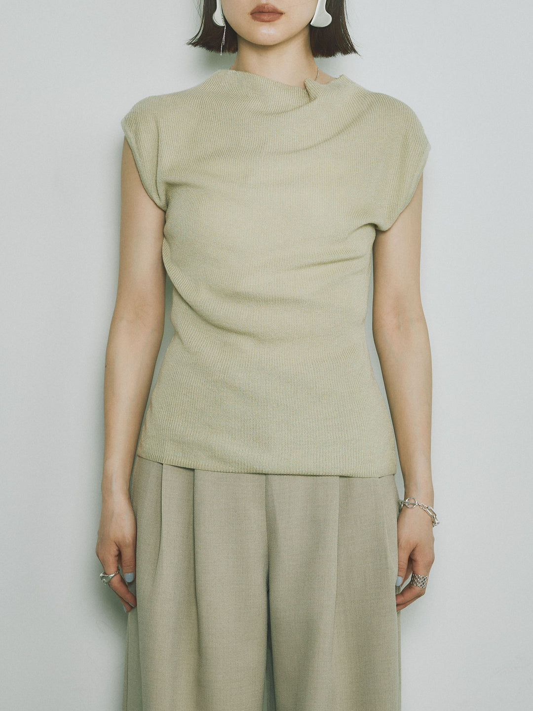 [予約]プチネックノースリーブリブニットトップス/ピスタチオ