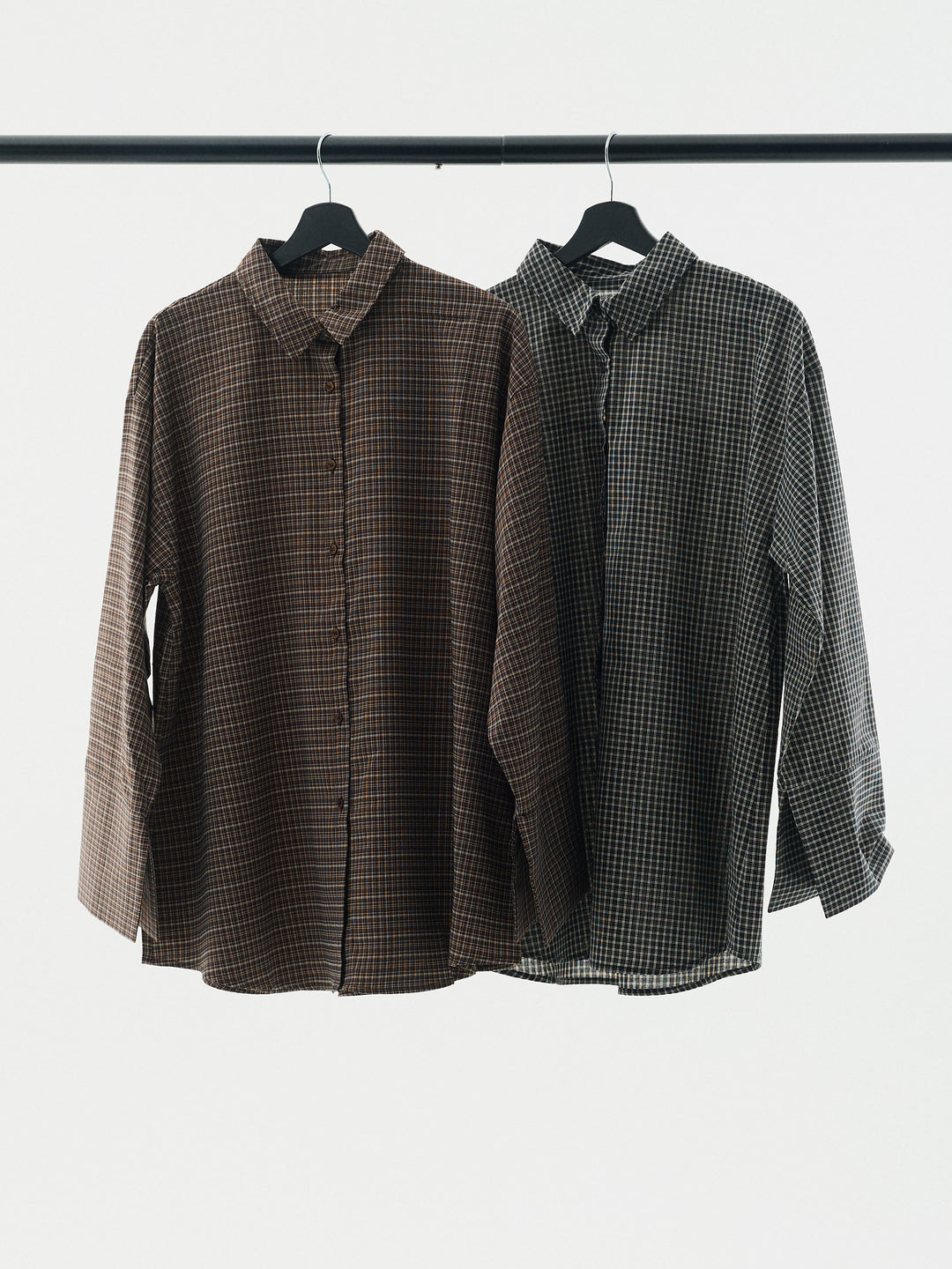 【Allure】[SET]配色レイヤードヘンリーネックトップス+タフタワイドカーブパンツ+チェックBIGカフスオーバーシャツ(3set)