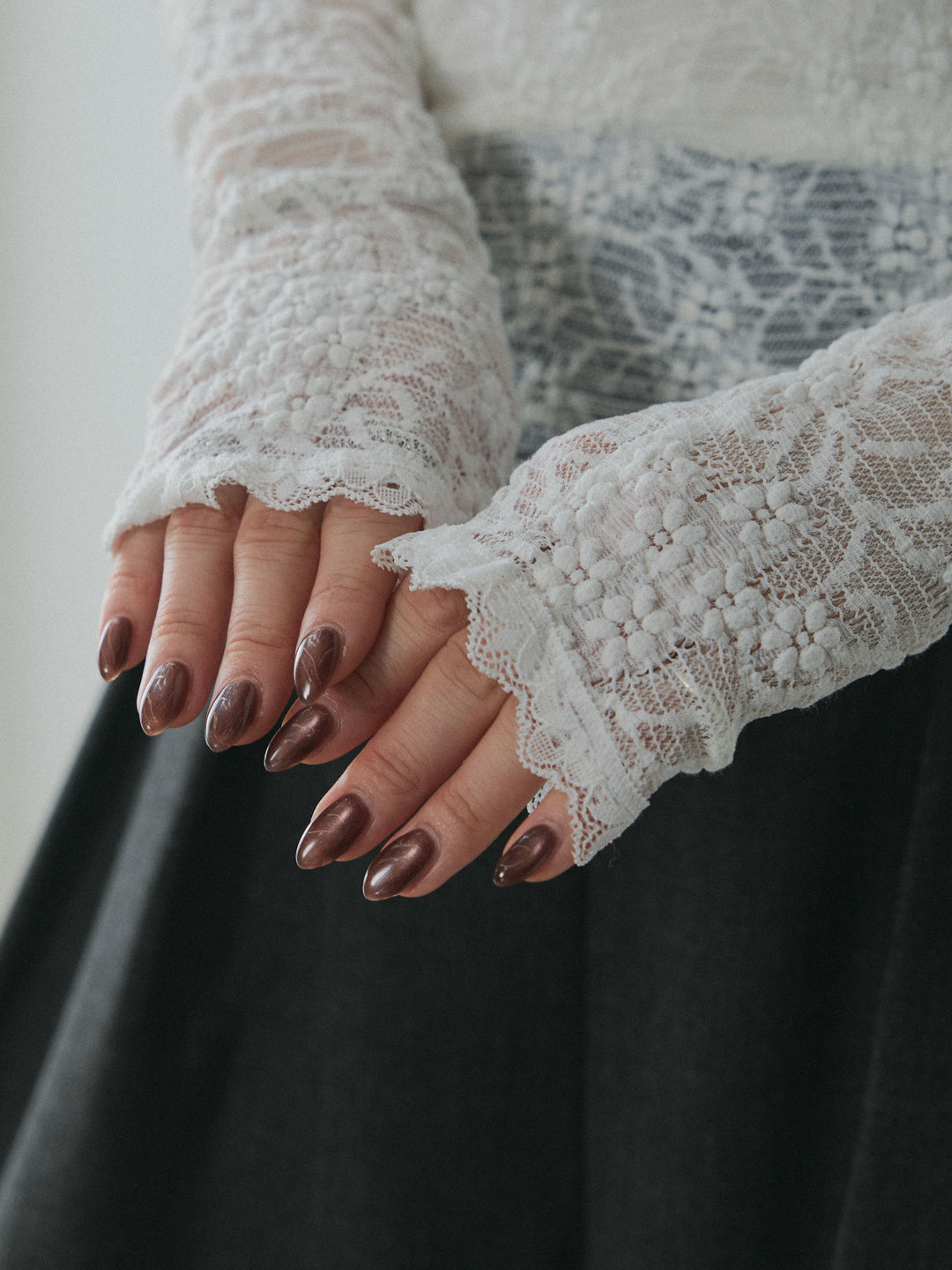 [予約]バックオープンレーストップス/white