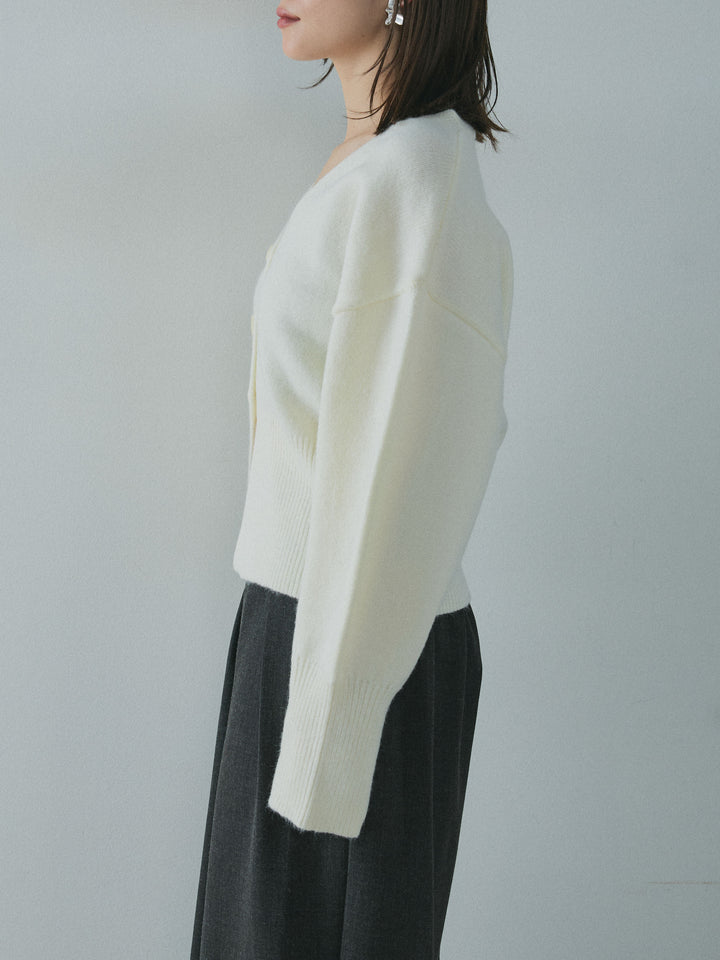 [予約]アルパカタッチVネックカーディガン/ivory