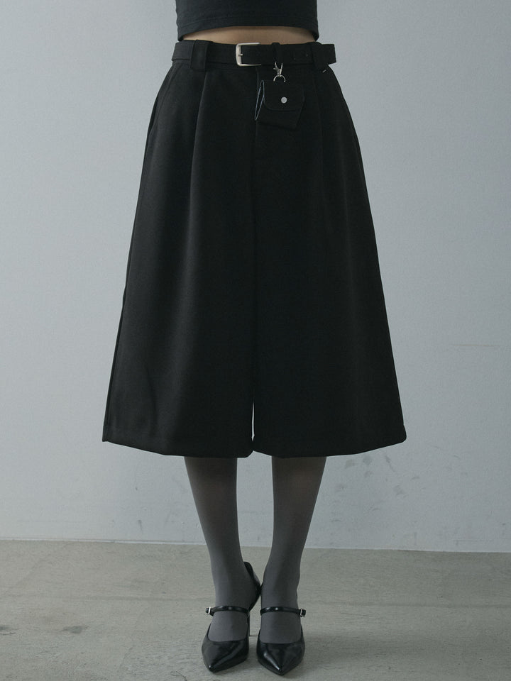 [予約]ベルト付ウールタッチミディアムパンツ/ブラック