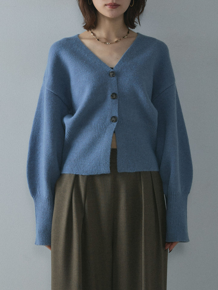 [予約]アルパカタッチVネックカーディガン/blue