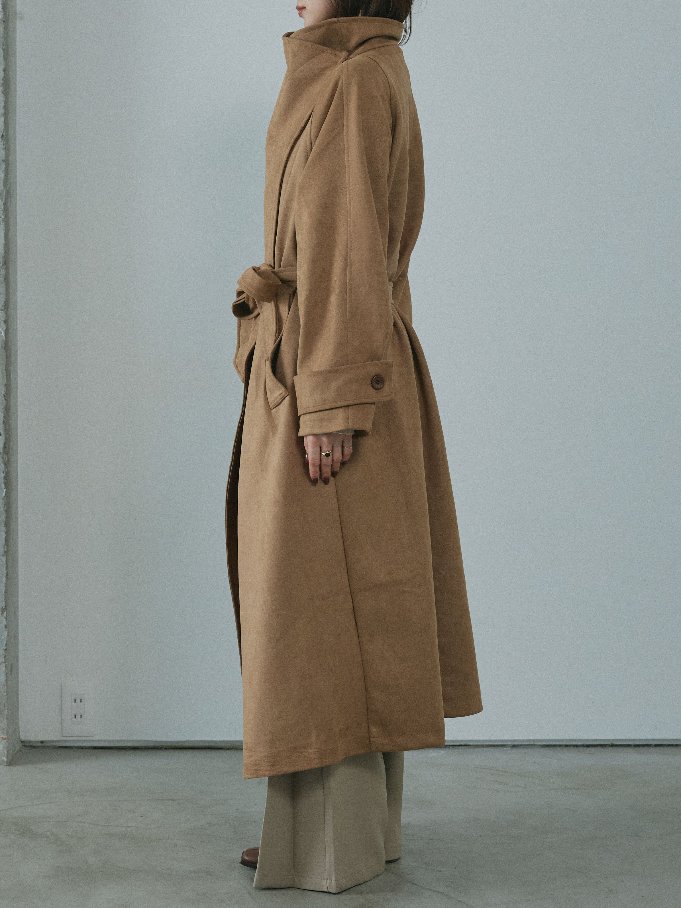 予約]レザーカラースウェードロングコート/beige – Lumier