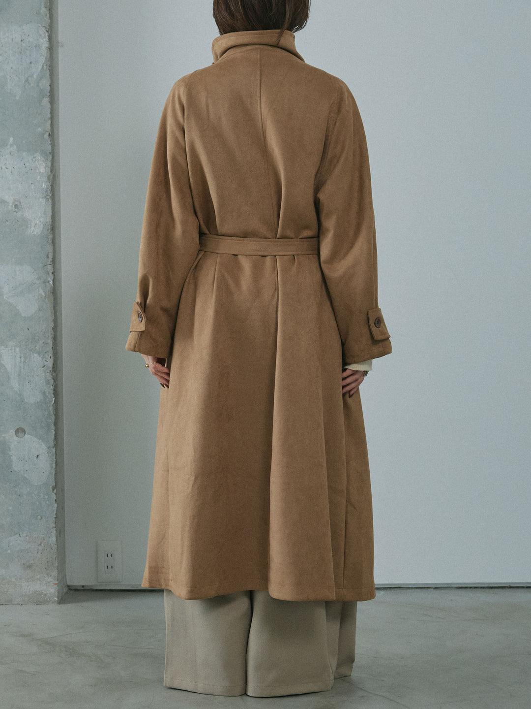 [予約]レザーカラースウェードロングコート/beige