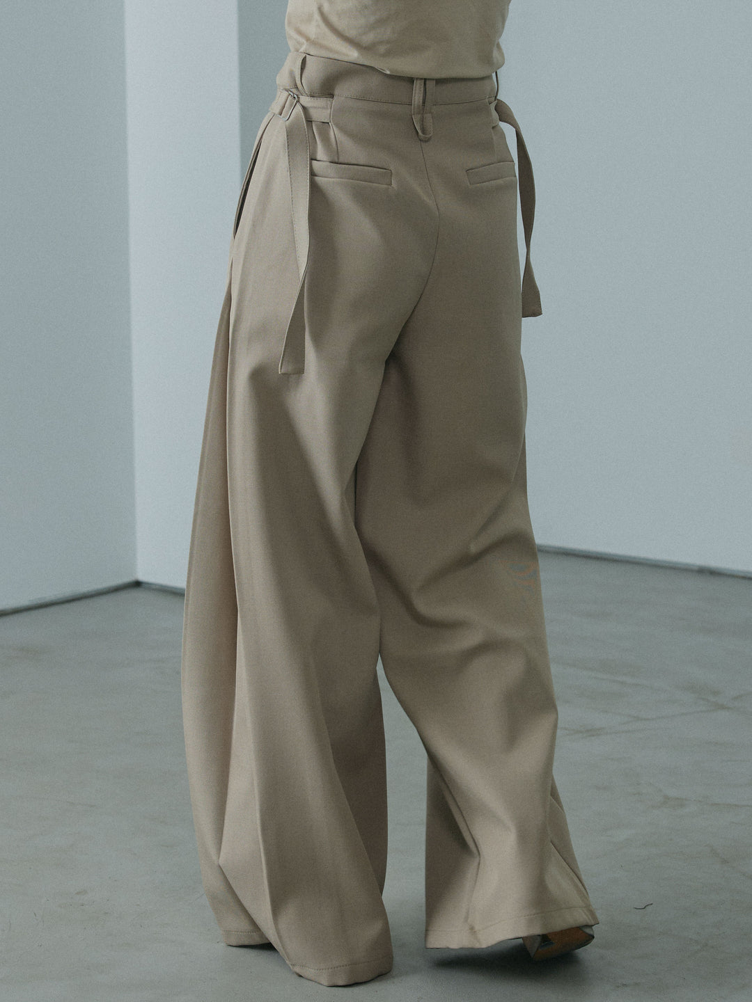 [予約]サイドタックワイドパンツ/beige