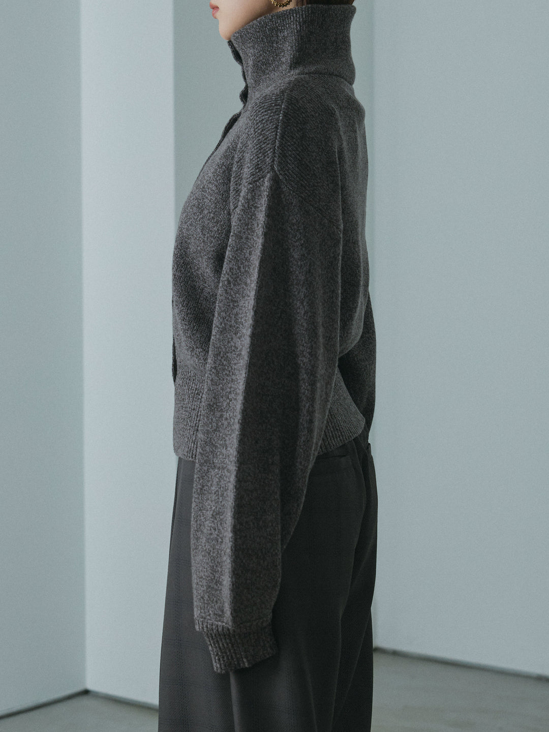 [予約]ミックスハイネックカーディガン/charcoal