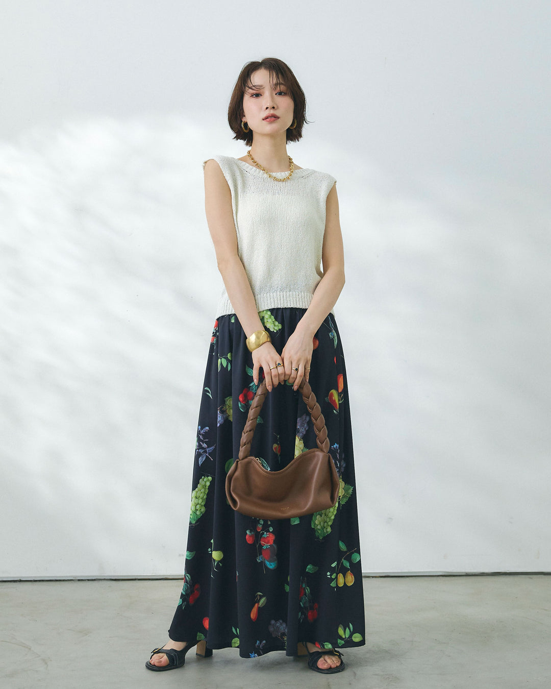 【Allure】[SET]スリーブレスバックスリットニットプルオーバー+スリーブレスバックスリットニットプルオーバー(2set)